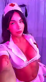 Секси медсестра в душевой снимает эротическое XXX видео короткого формата